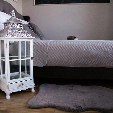 Apartament W Centrum-Garaz Kielce Ngoại thất bức ảnh