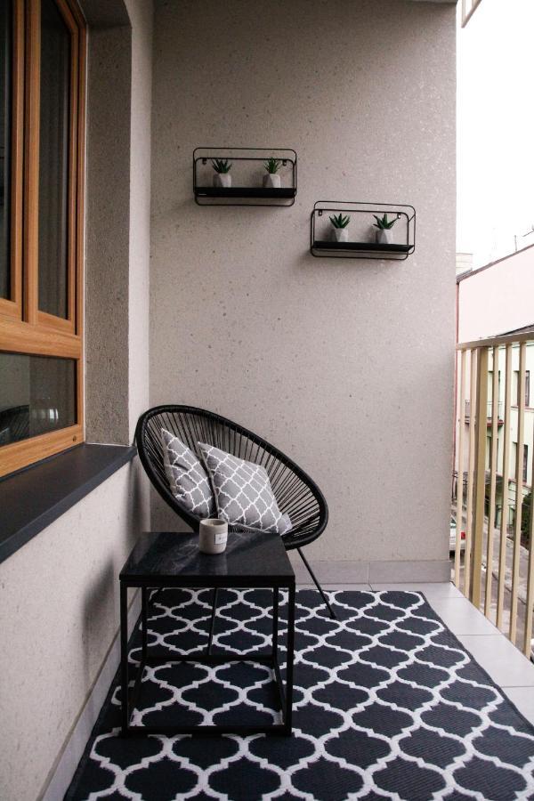 Apartament W Centrum-Garaz Kielce Ngoại thất bức ảnh