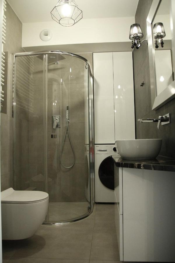 Apartament W Centrum-Garaz Kielce Ngoại thất bức ảnh